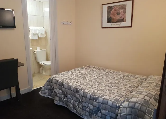 Otel Saint Sebastien Lourdes