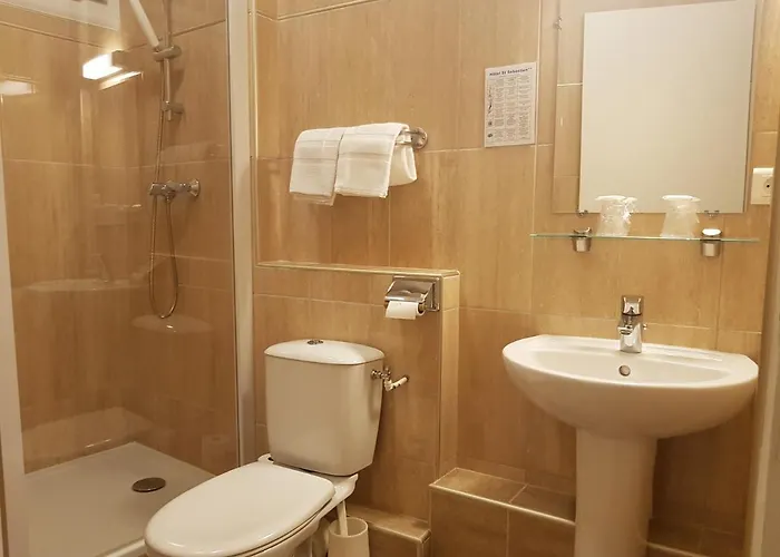 Otel Saint Sebastien Lourdes