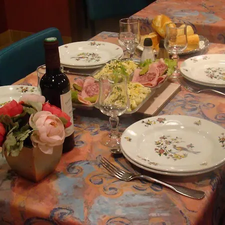 Saint Sebastien Hotell 2*