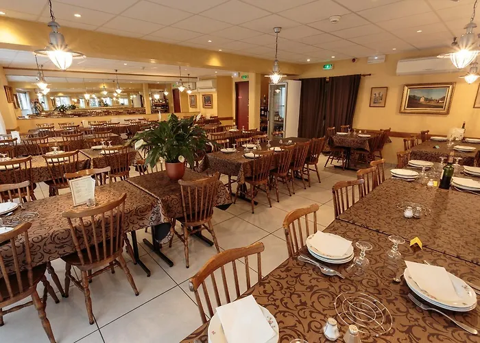 Saint Sebastien Hotel Lourdes